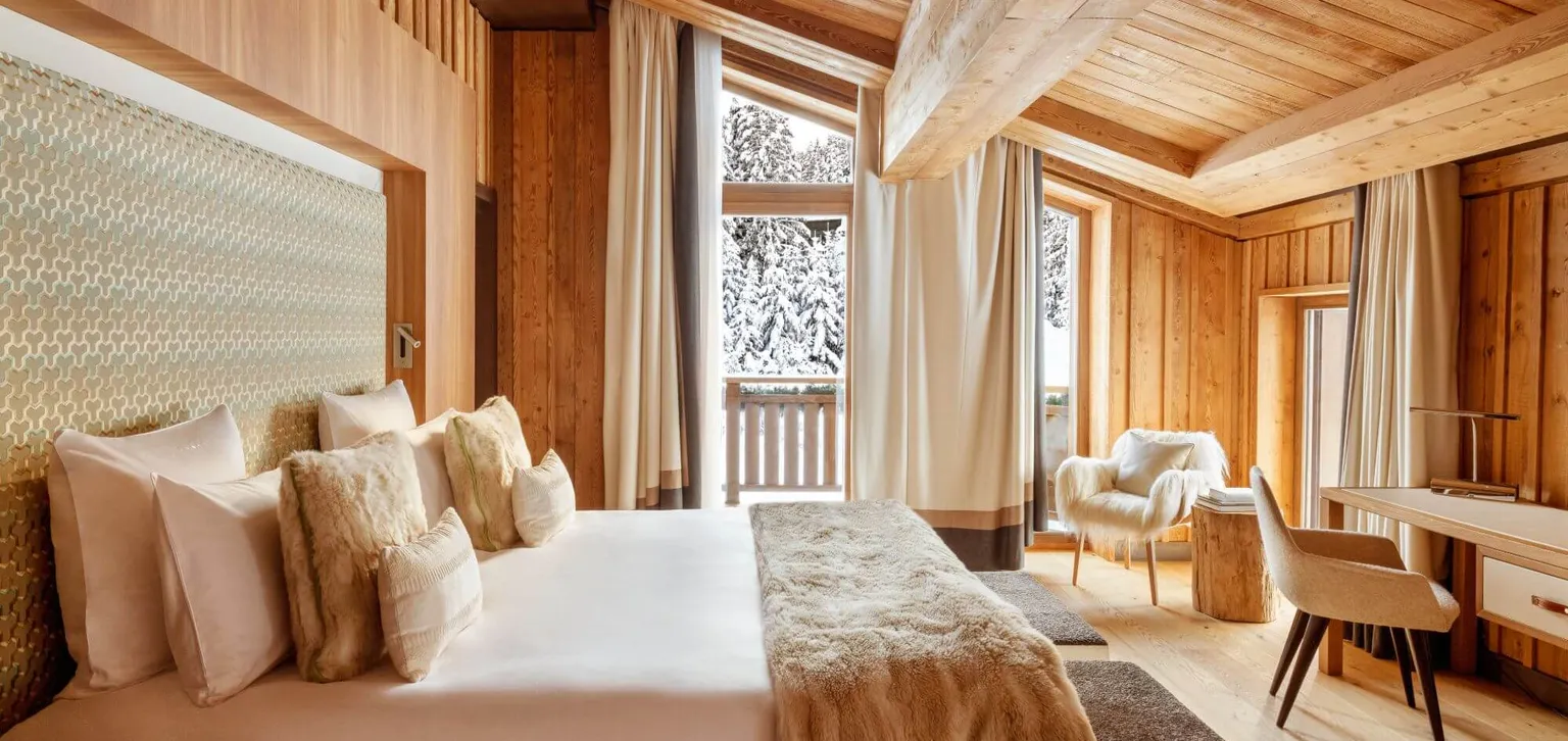 Suite Prestige coin lit à l'Hôtel Barrière Les Neiges Courchevel
