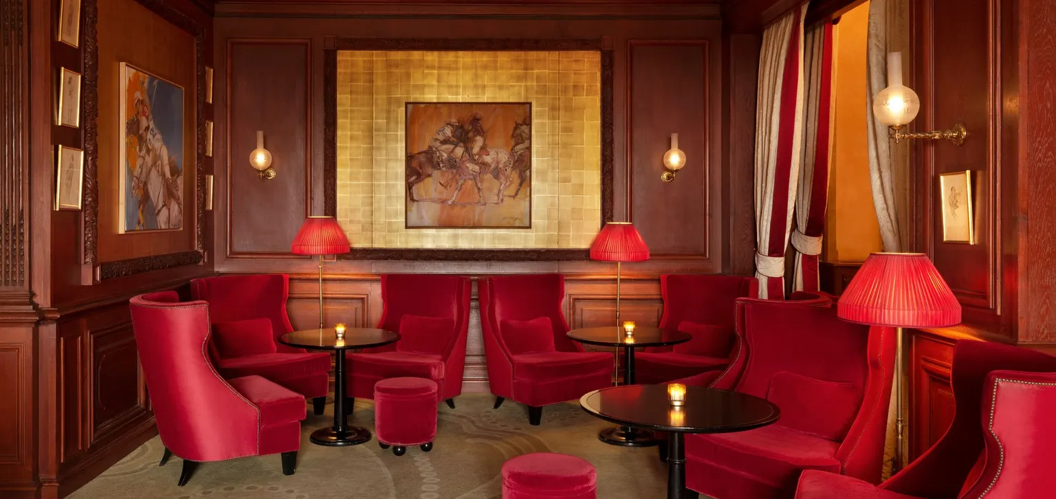 Bar l'Etrier à l'Hôtel Le Royal à Deauville
