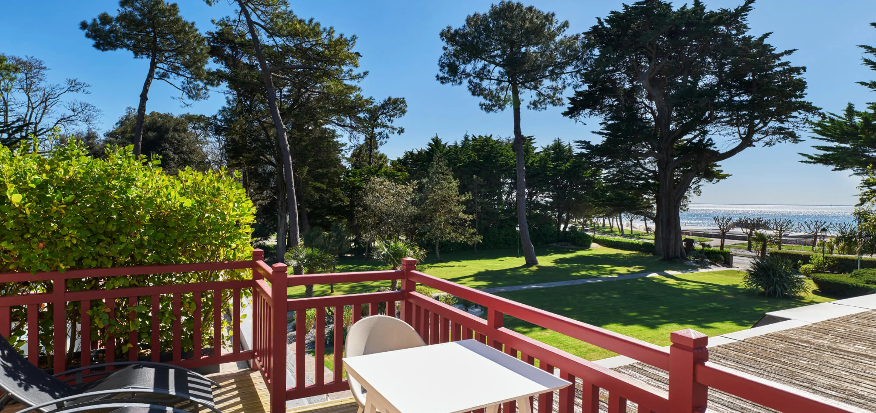 Terrasse, Le Castel Marie-Louise