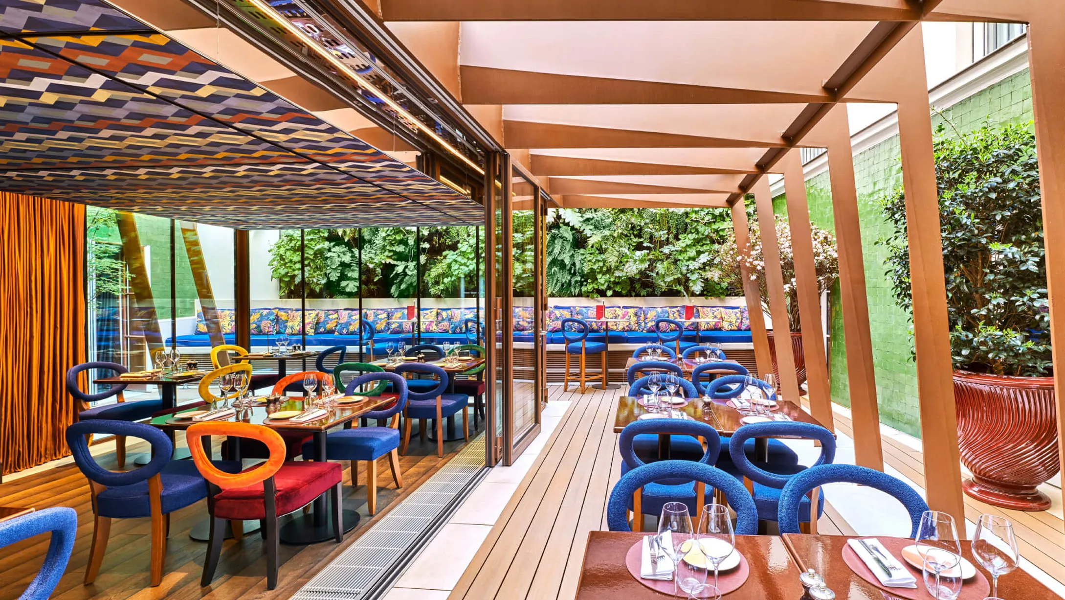 Maison Barrière Vendôme - restaurant Frida terrasse