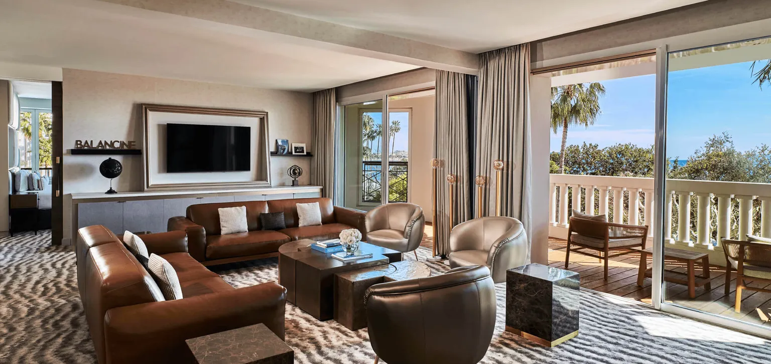 Suite Balancine salon, Hôtel Barrière Le Majestic Cannes