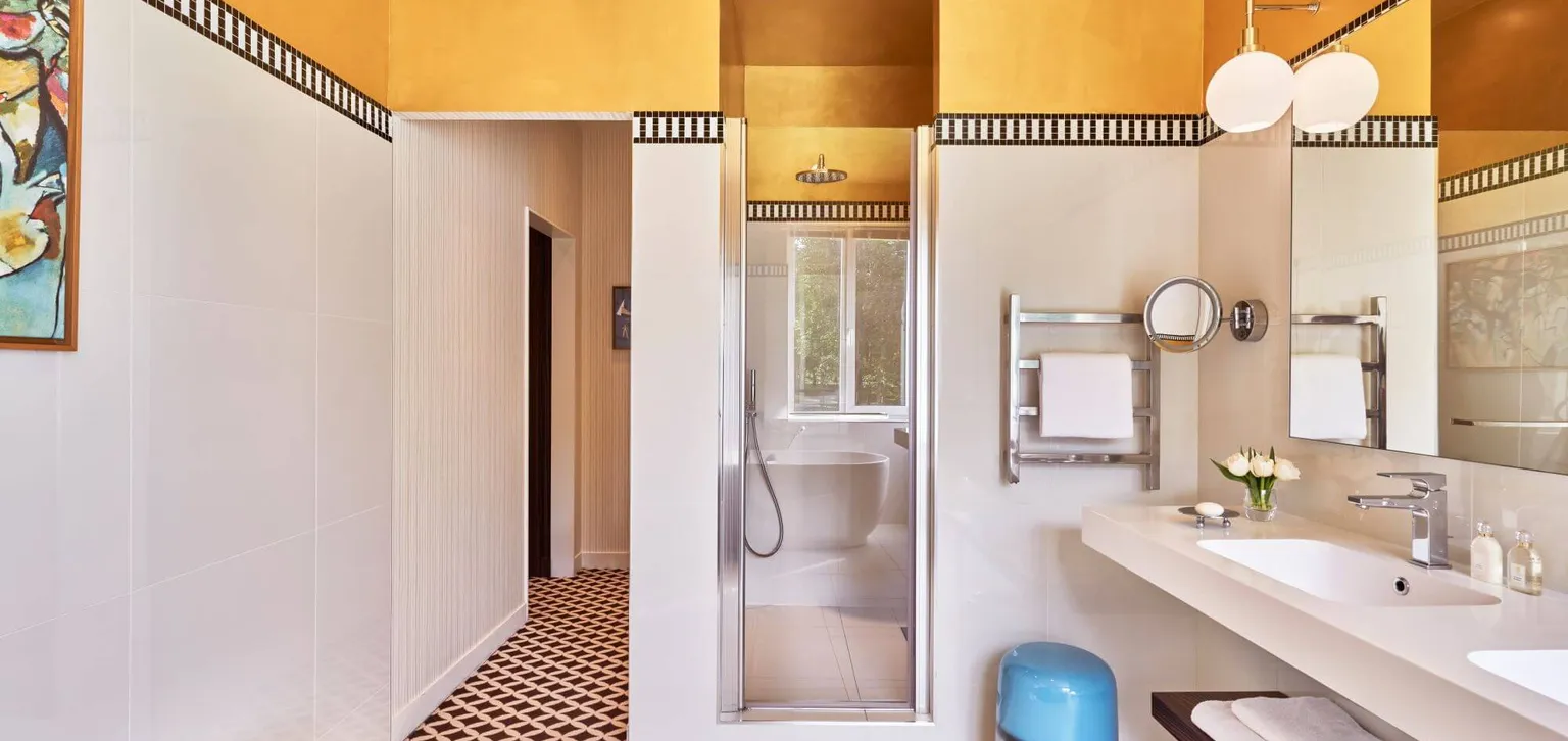 Salle de douche de La Suite de l'hôtel Westminster au Touquet