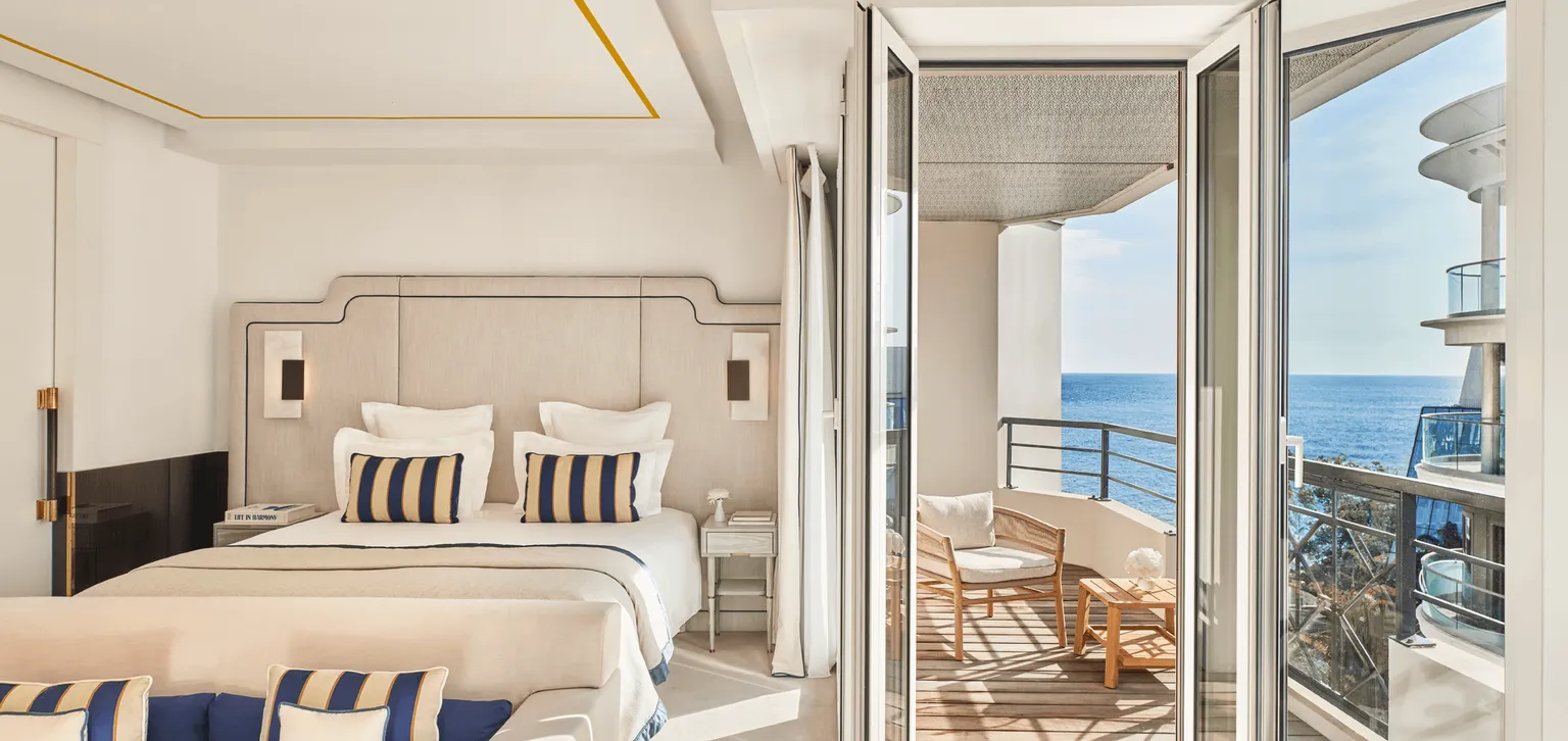 Junior suite vue partielle mer Le Majestic Cannes