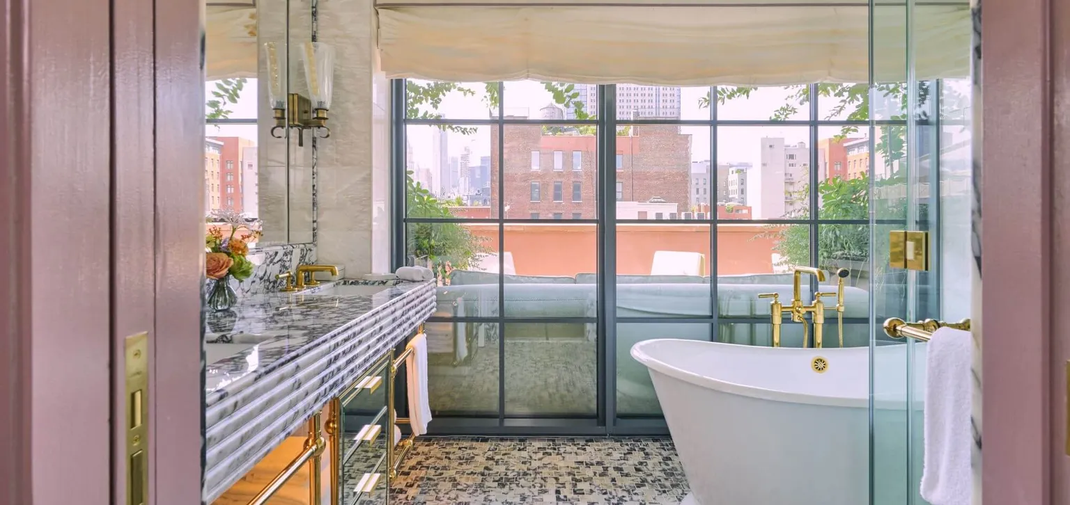 Salle de bain de la Tribeca terrace suite au Fouquet's New York