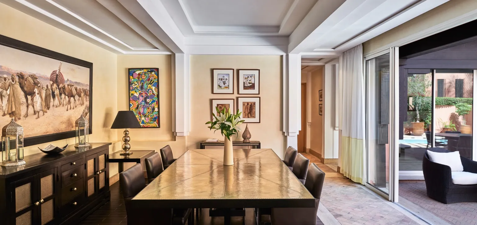 salle à manger du ryad 3 chambres à l'hôtel le naoura à marrakech