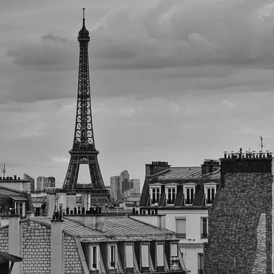 La Tour Eiffel en noir et blanc