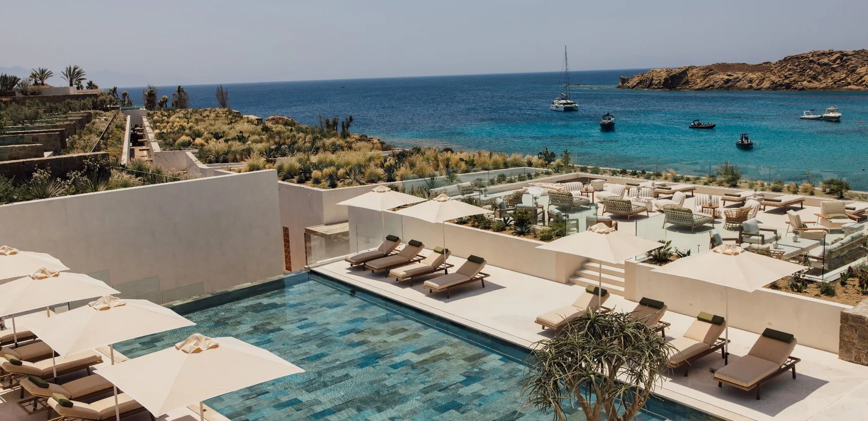 Fouquets Mykonos, piscine et mer