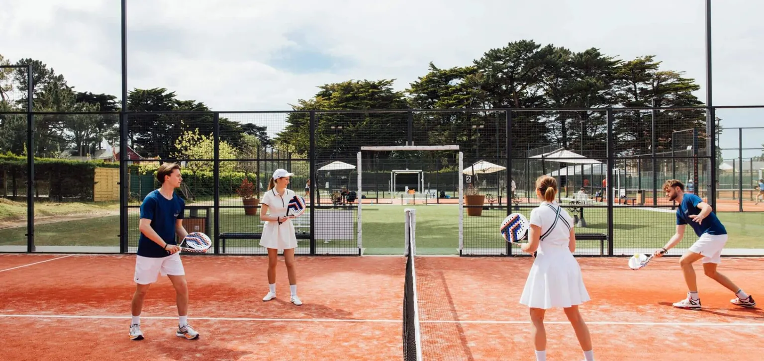 Partie de Padel à La Baule, Hôtels Barrière