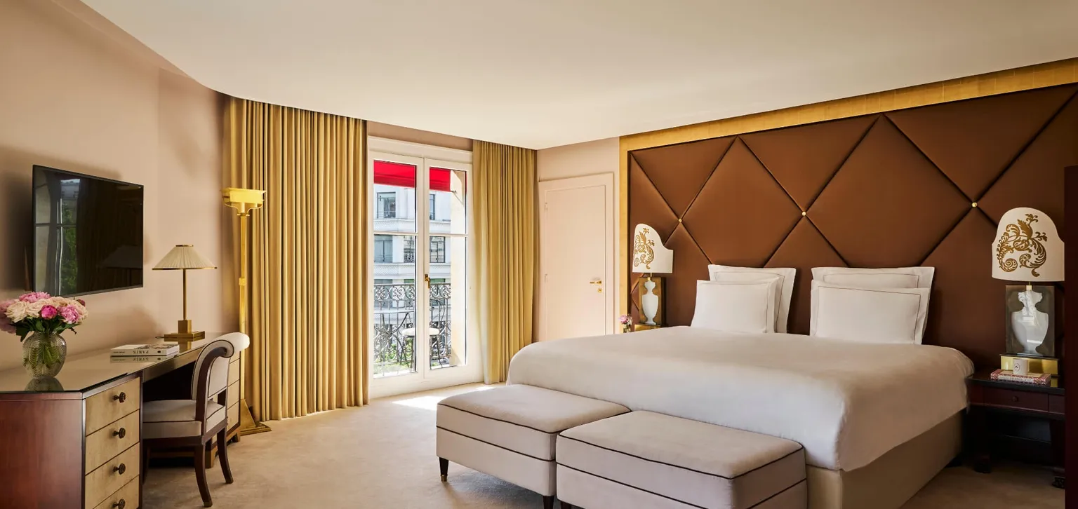 Junior Suite Deluxe - Lit - Fouquet's Paris