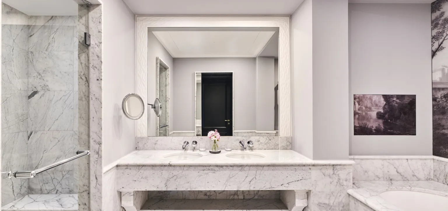 Chambre Prestige Fouquet's Paris