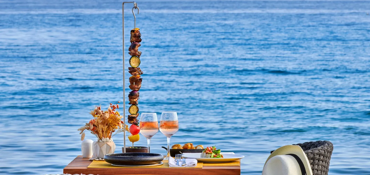 Table du Mademoiselle Gray à l'hôtel Le gray d'albion à cannes