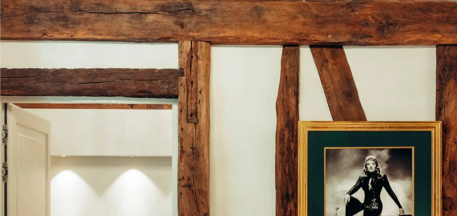 suite-signature-marlene-dietrich-vue-salon