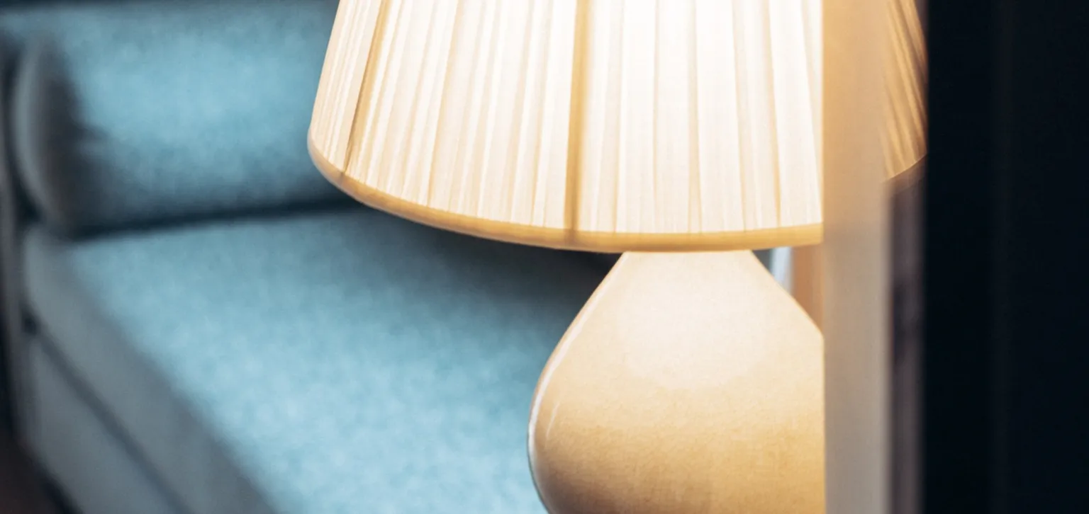 chambre-détail-lampe