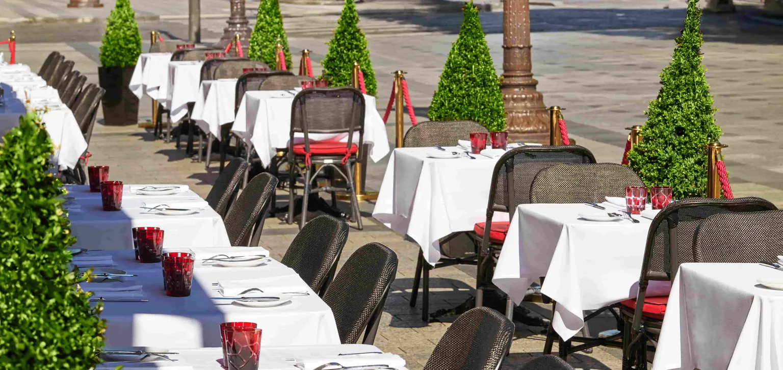 Extérieure Fouquet's Paris