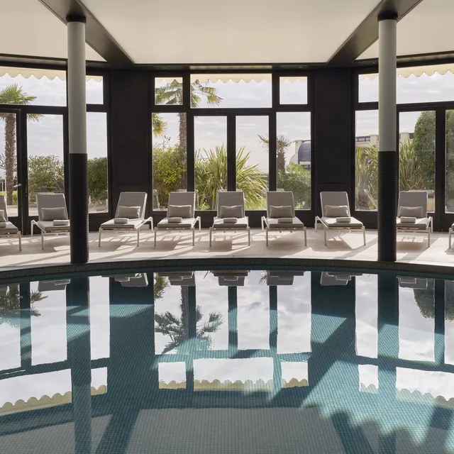 Piscines intérieures