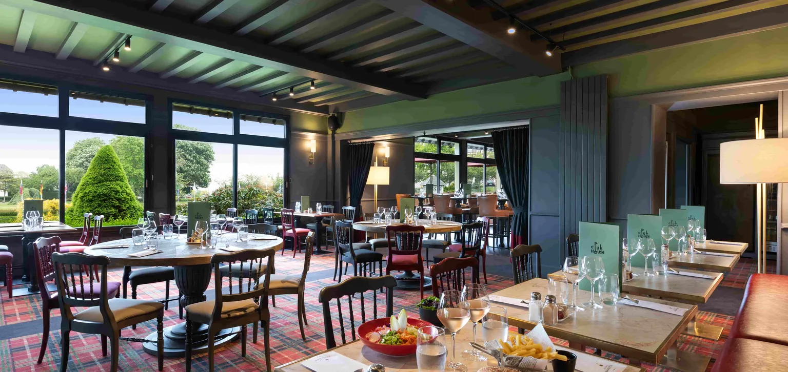 Salle du Club House du Golf Barrière Deauville