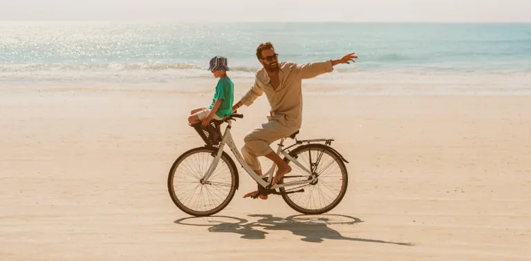 Balade à vélo à La Baule au bord de la mer
