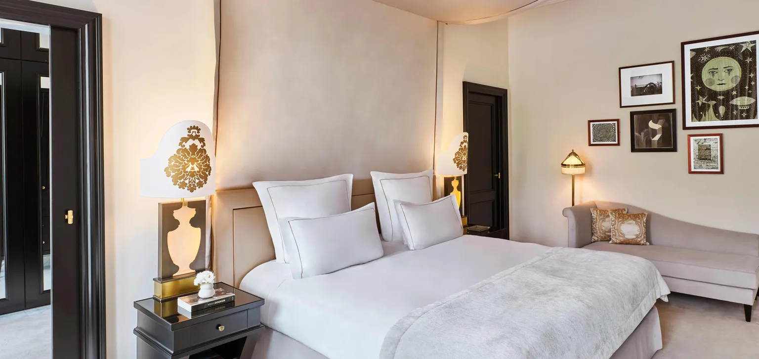 Coin nuit de la Suite signature George V au Fouquet's Paris