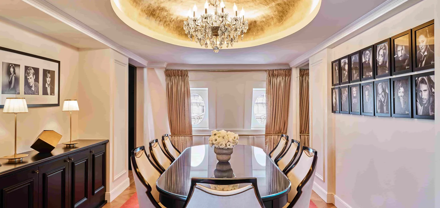 Salle à manger de la Suite Hartcourt Paris au Fouquet's Paris