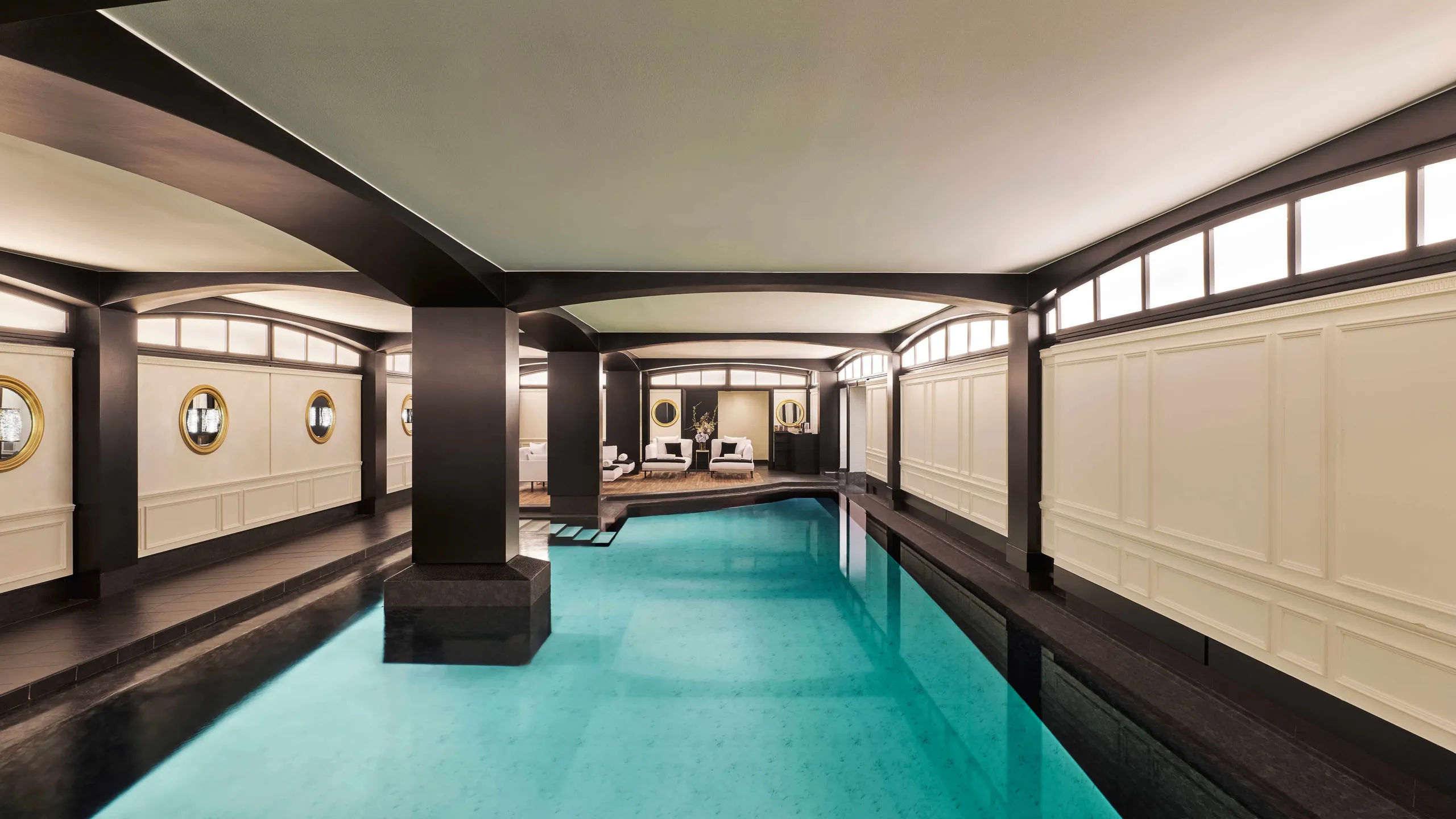 Spa Décorté au Fouquet's Paris