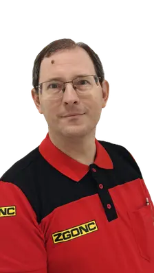 Portrait Herr Linder