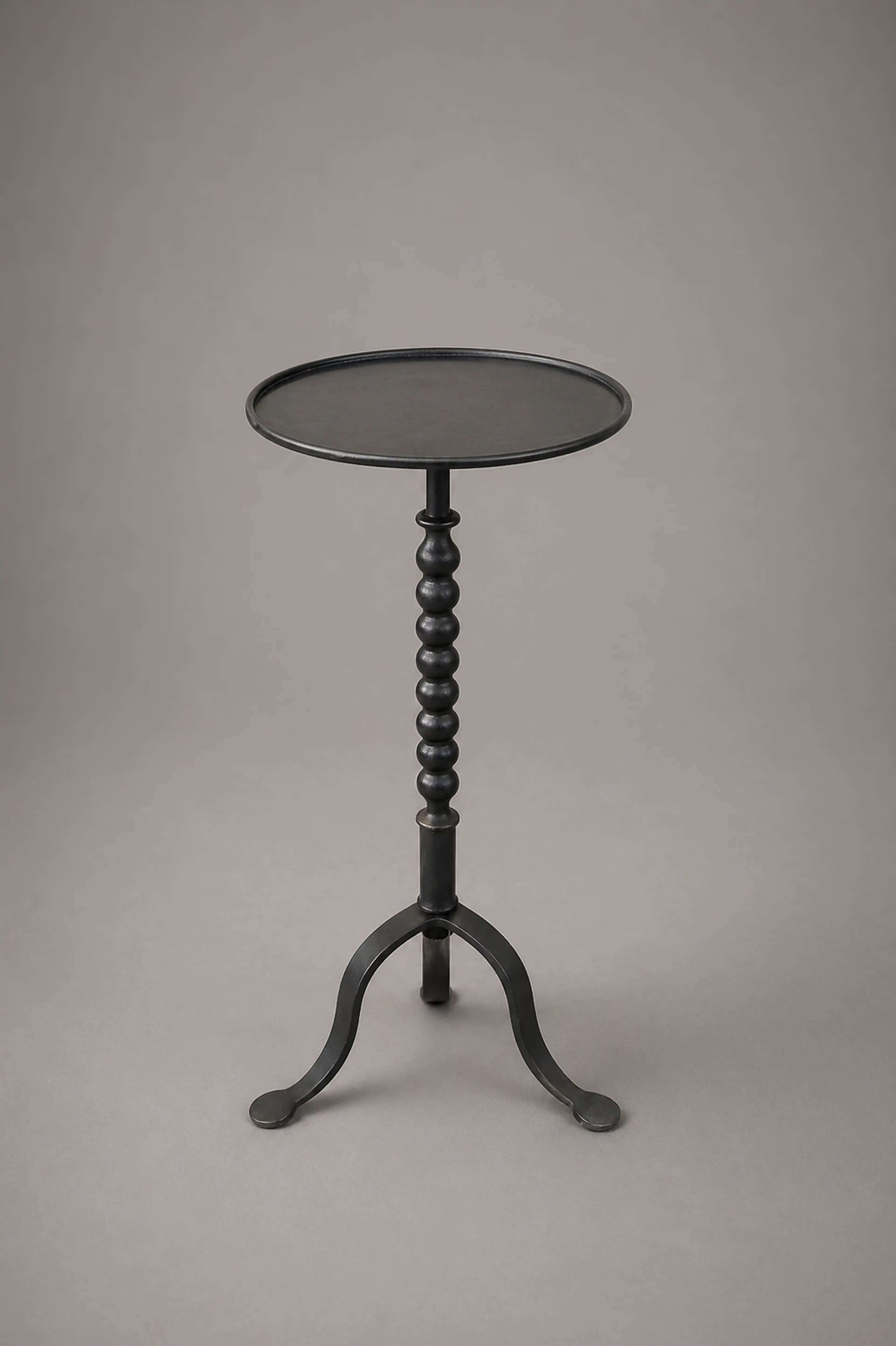 Bobbin Drinks Table