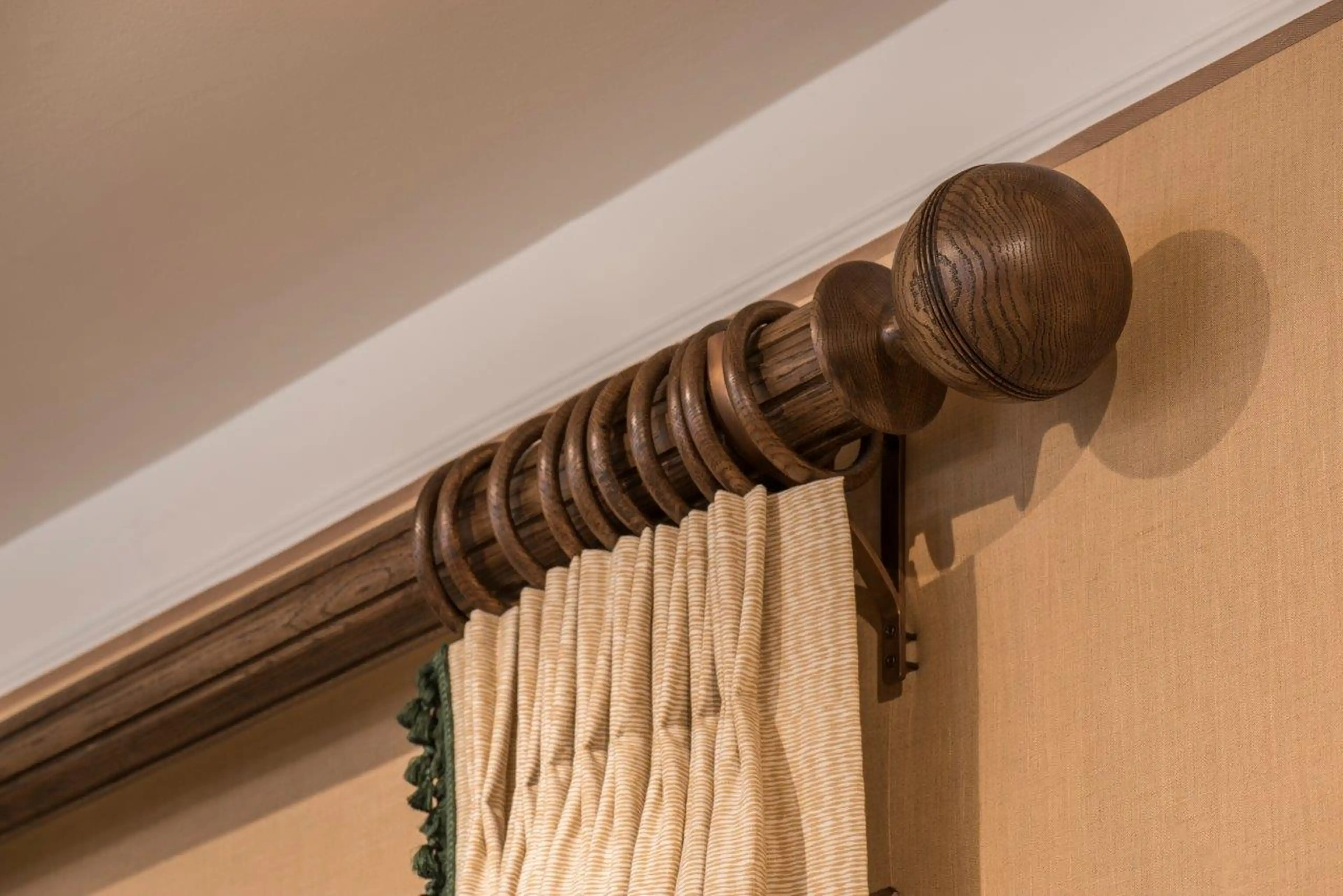 Waterloo Solid Fluted Pole