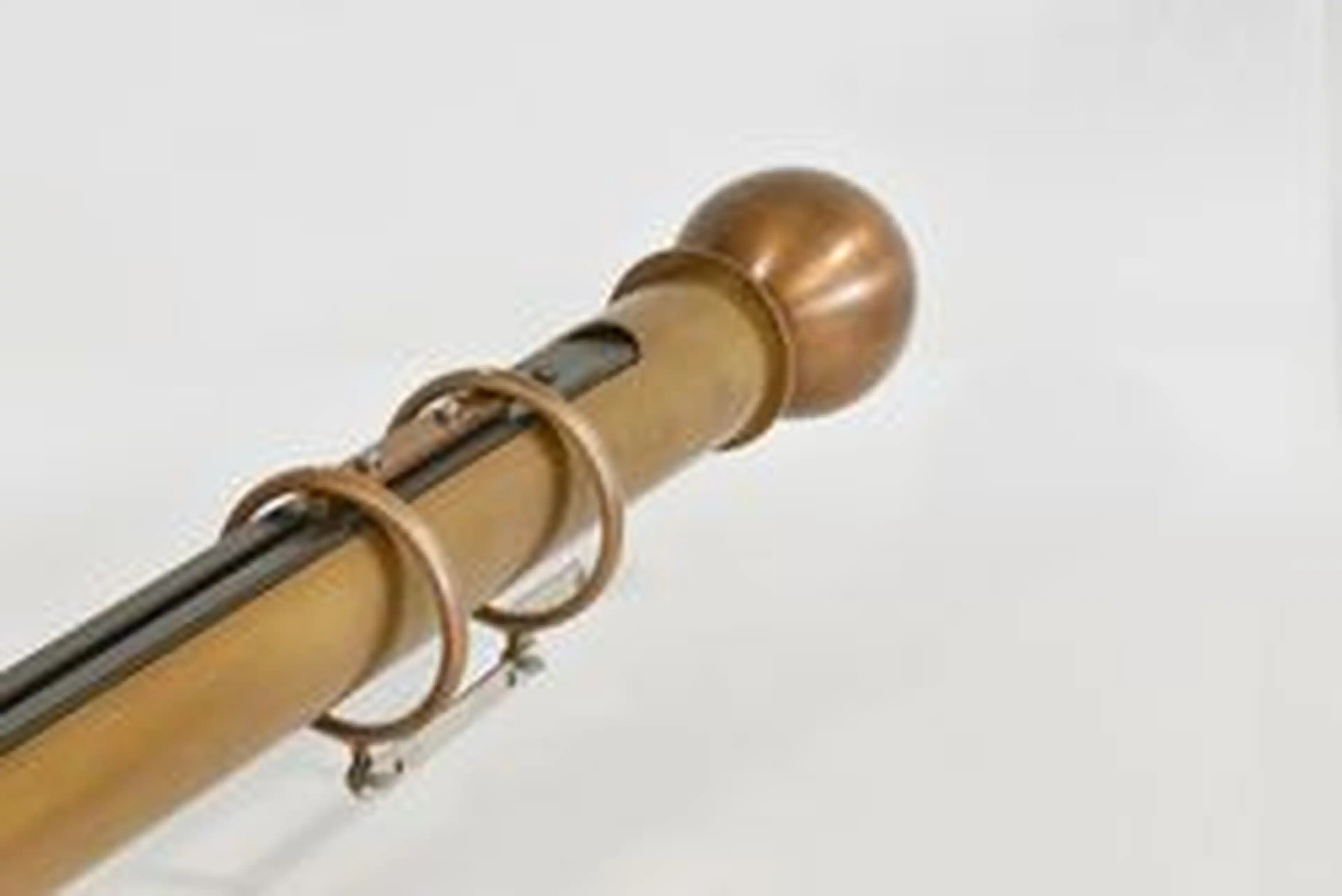 Motorised with Rings Pole