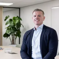 Joël van der Ende, Senior accountmanager