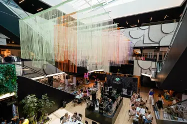 PODCAST #26 "Blijf bij de les": wat 15 jaar ondernemen Vera Dekens leerde over merkontwikkeling in de mode