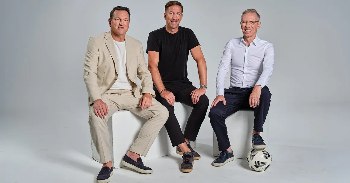 Peter Stöger, Andi Herzog und Marc Janko in der win2day Kampagne „Uneinig erwünscht“ für Fußball-Content und Sportwetten in Österreich.