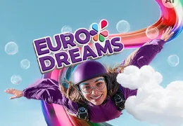 EuroDreams Logo fliegt zusammen mit einer Frau durch die Luft