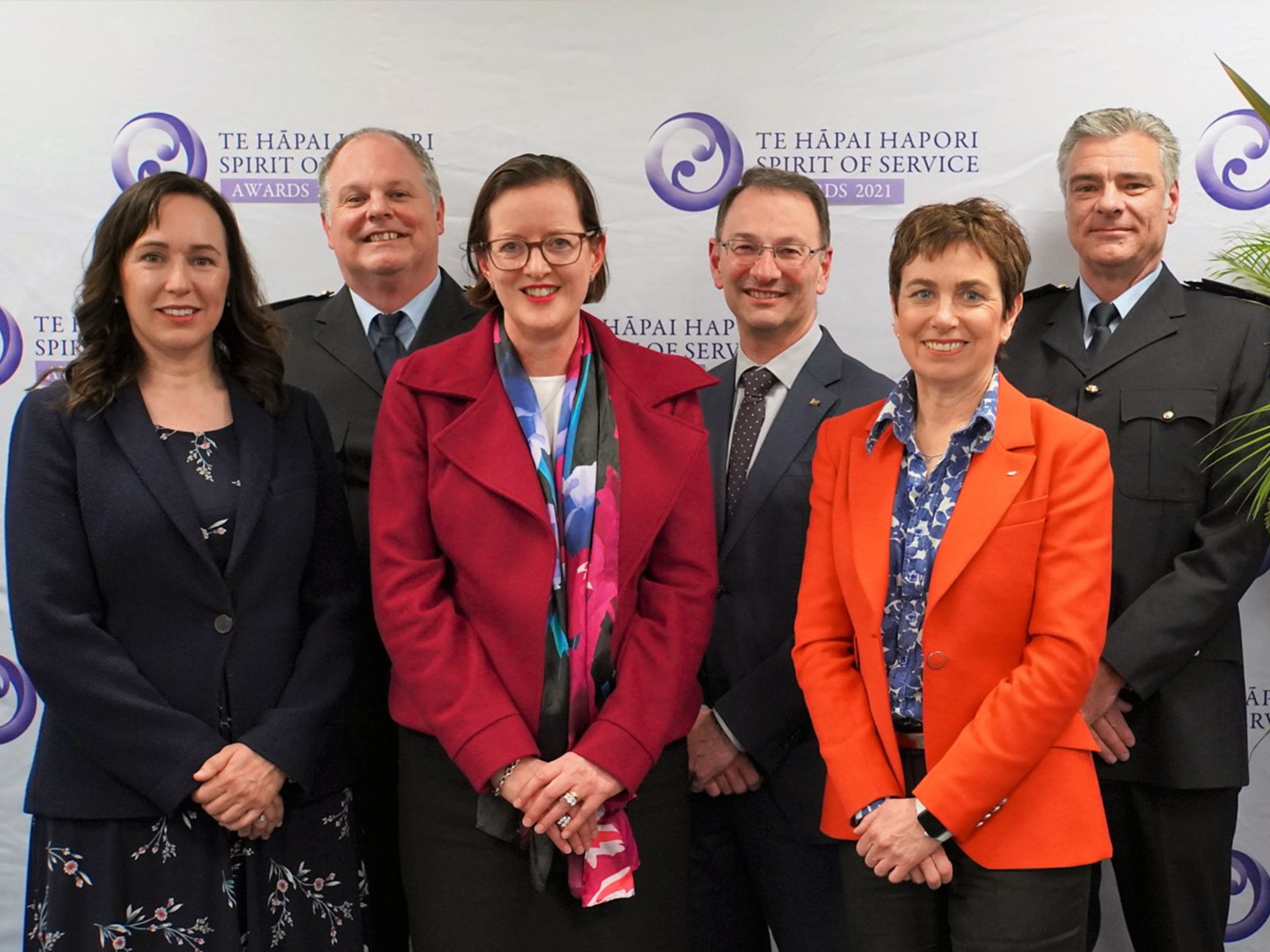 Representatives of the agencies in Aotearoa New Zealand's COVID-19 border response, joint winners of the Better Outcomes Award, at the 2021 Spirit of Service Awards
