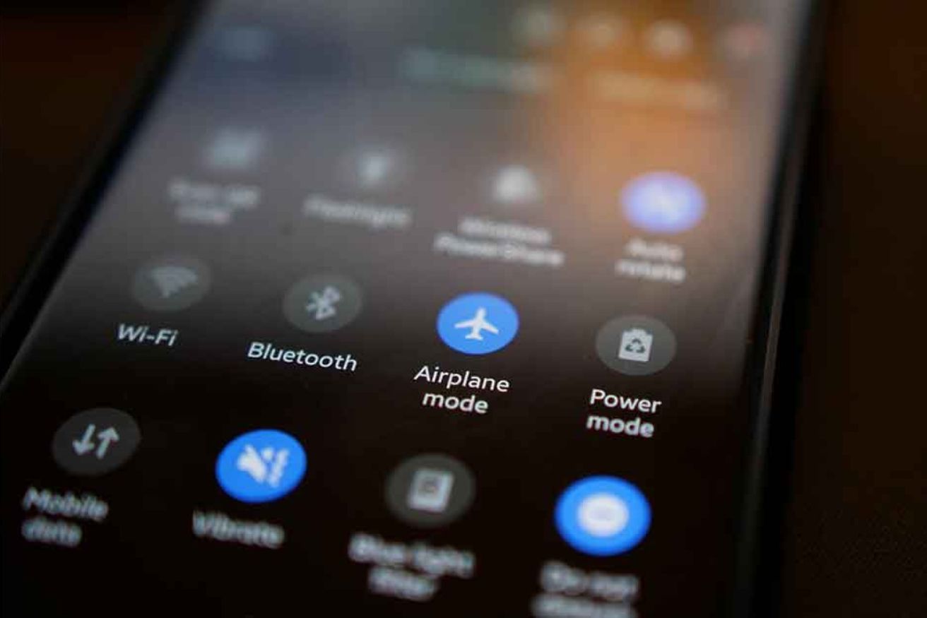 Handy im Flugzeug - Flugmodus aktivieren oder deaktivieren