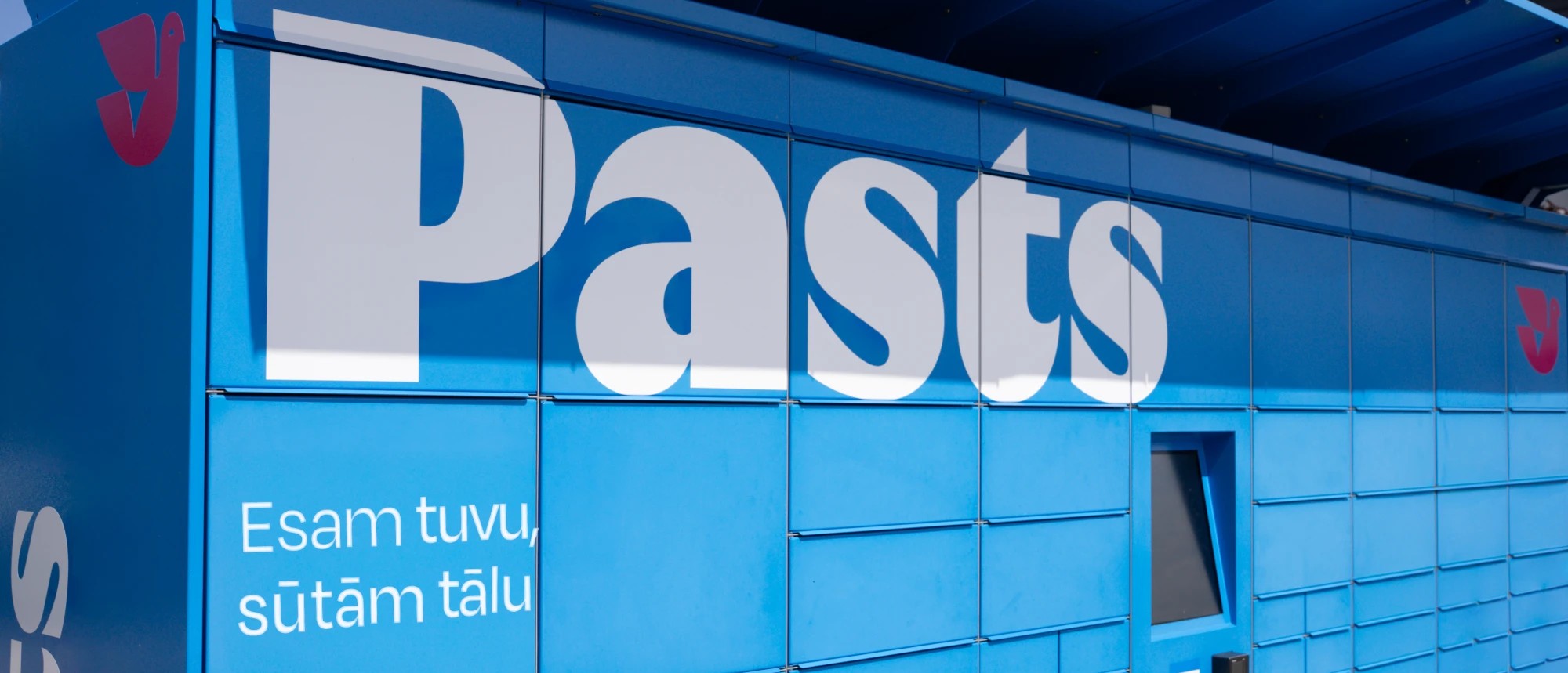 Latvijas Pasta pakomāts un vēstuļu kastīte
