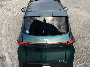 Binnenkort binnen! Move SWAPA ZIP Rijbewijsvrije Brommobiel 2 x uitneembare accu en achterklep  - Image 9
