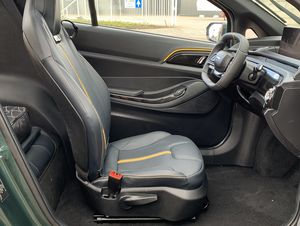 Binnenkort binnen! Move SWAPA ZIP Rijbewijsvrije Brommobiel 2 x uitneembare accu en achterklep  - Image 19