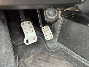 Binnenkort binnen Ligier JS60 Sport Ultimate Brommobiel 2023 STB 45dkm CARPLAY - Image 31