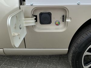 Rijbewijsvrije Cargo met laadbak elektrische Brommobiel - Image 10