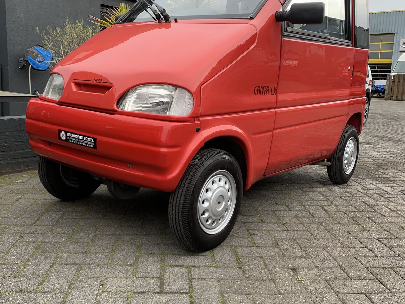 Canta LX rijbewijsvrij Nette staat 45 km 