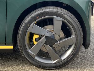 Binnenkort binnen! Move SWAPA ZIP Rijbewijsvrije Brommobiel 2 x uitneembare accu en achterklep  - Image 14
