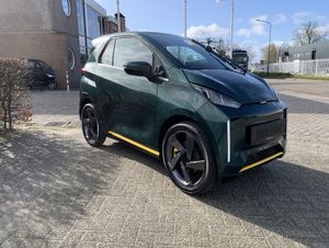 Binnenkort binnen! Move SWAPA ZIP Rijbewijsvrije Brommobiel 2 x uitneembare accu en achterklep  - Image 4