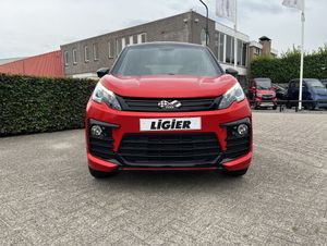 Binnenkort binnen Ligier JS60 Sport Ultimate Brommobiel 2023 STB 45dkm CARPLAY - Image 3