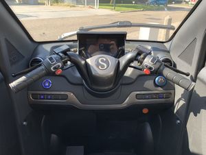 Rijbewijsvrije scootmobiel / Brommobiel E-Volt Q4 grijs. - Image 14