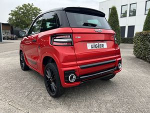 Binnenkort binnen Ligier JS60 Sport Ultimate Brommobiel 2023 STB 45dkm CARPLAY - Image 15
