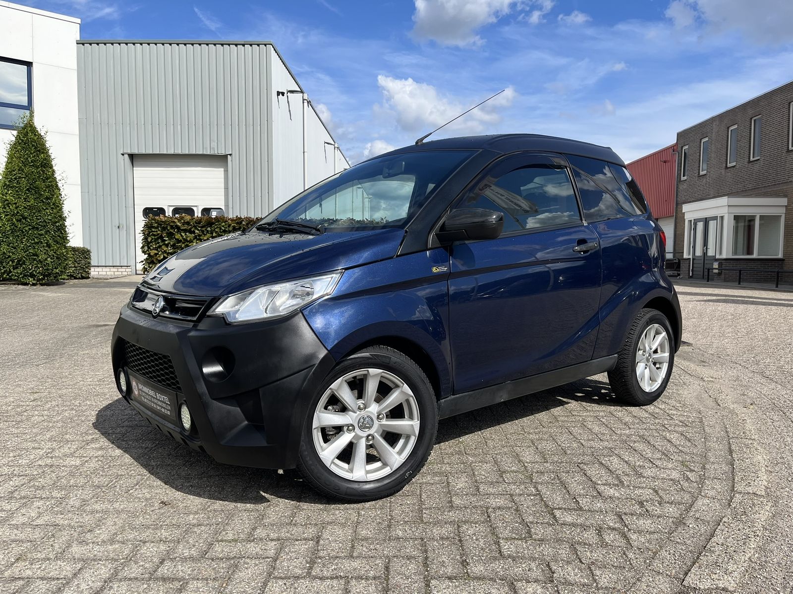 Aixam Crossline XXL Brommobiel 2017 30dkm