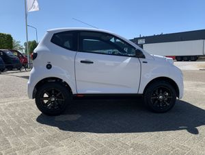 Aixam EASY CHIC Minauto 2026 Kubota 45 km Brommobiel - Image 6