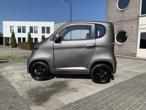 Rijbewijsvrije scootmobiel / Brommobiel E-Volt Q4 grijs. - Image 9
