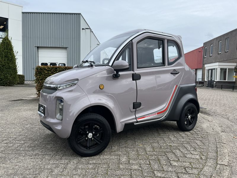 JTC elektrische 45 km Brommobiel 2026 1176km DEMO
