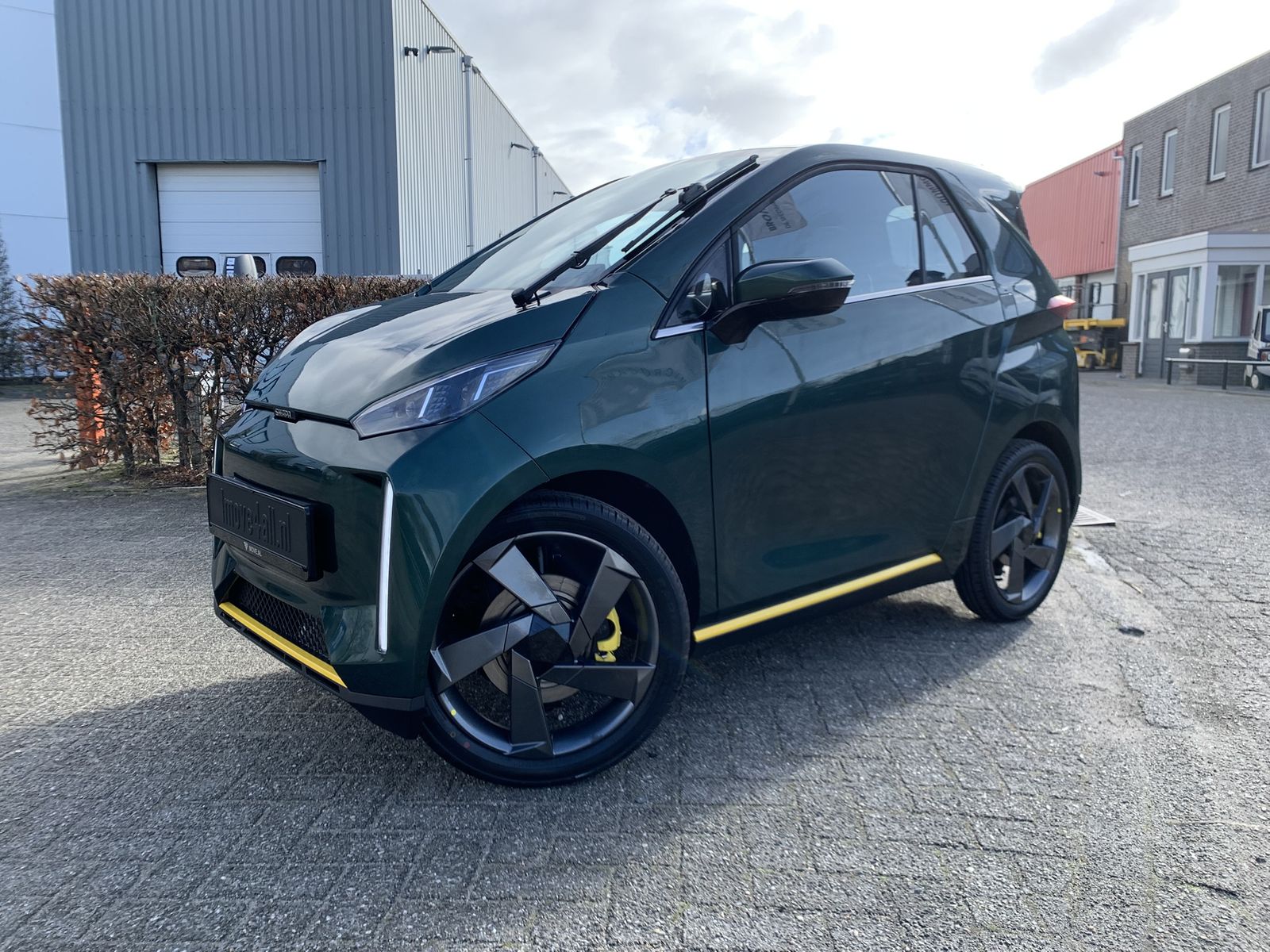 Binnenkort binnen! Move SWAPA ZIP Rijbewijsvrije Brommobiel 2 x uitneembare accu en achterklep 